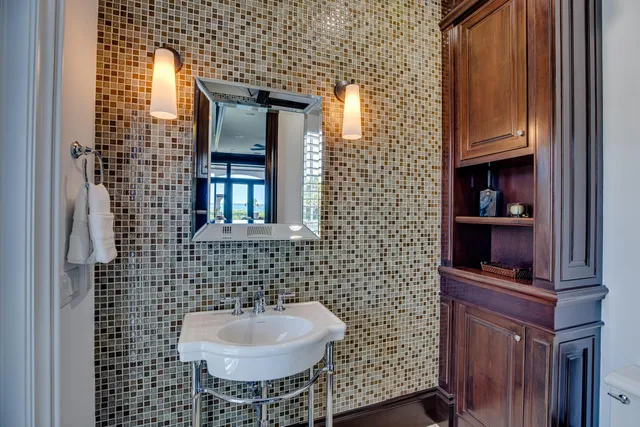 $24,995,000 | 10 Ocean Drive, Vero Beach, FL 32963