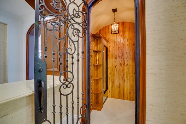 $24,995,000 | 10 Ocean Drive, Vero Beach, FL 32963