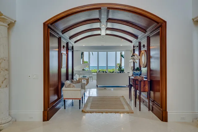 $24,995,000 | 10 Ocean Drive, Vero Beach, FL 32963