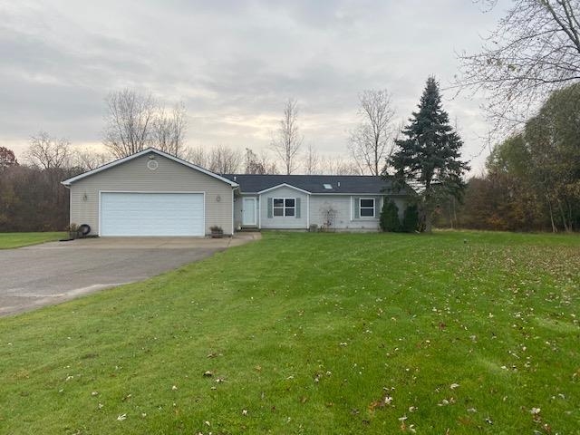 14807 Gould Road Allenton, MI 48002 - Photo 3 of 87 50127009-2.JPG