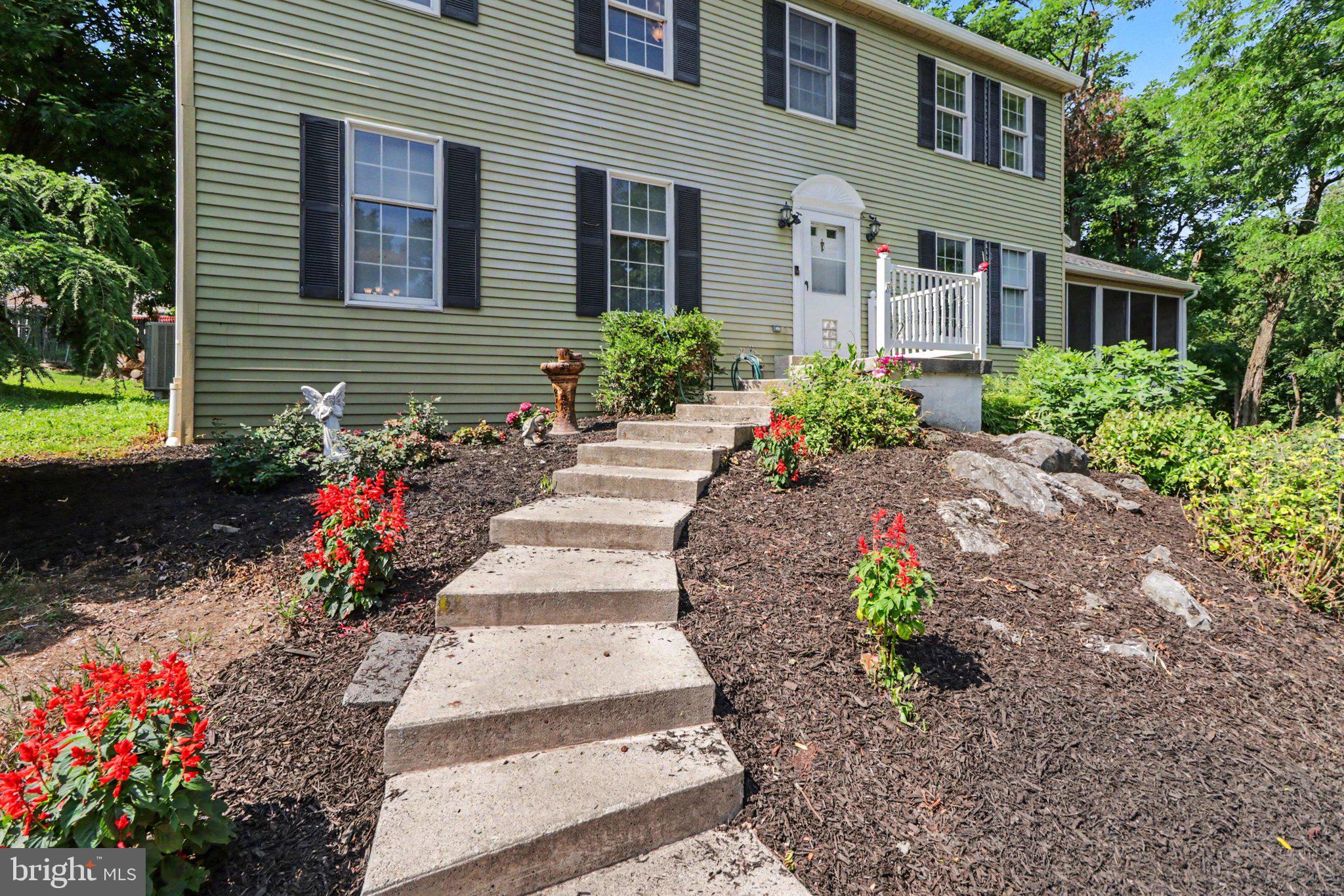 3808 Reichert Road Harrisburg, PA 17110 - Photo 2 of 41 Gallery Image 2