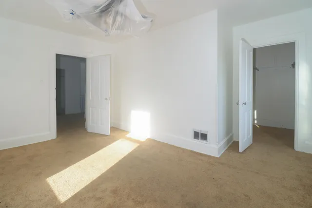 $125,000 | 1422 Geneva Street, Racine, WI 53404