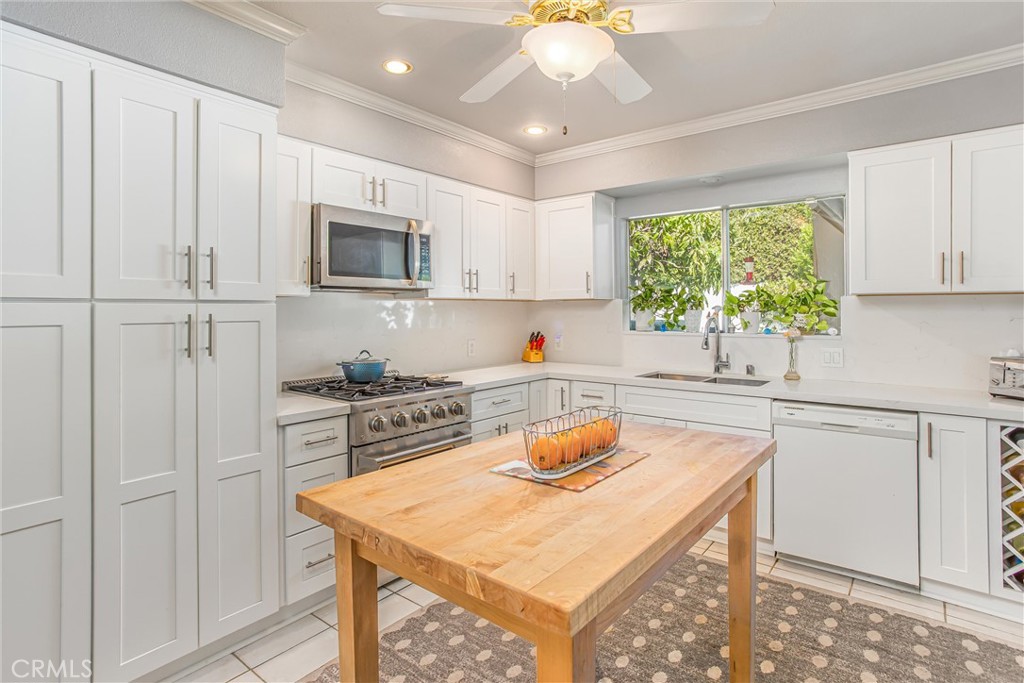 1450 Tamarisk Road Palm Springs, CA 92262 - Photo 13 of 35