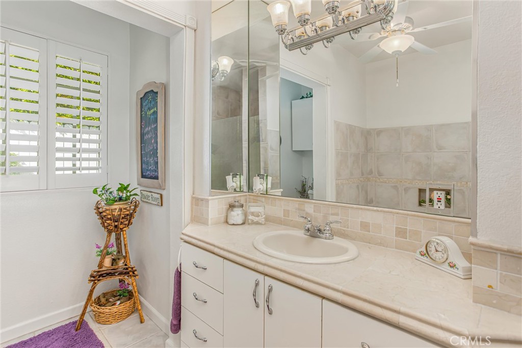 1450 Tamarisk Road Palm Springs, CA 92262 - Photo 21 of 35