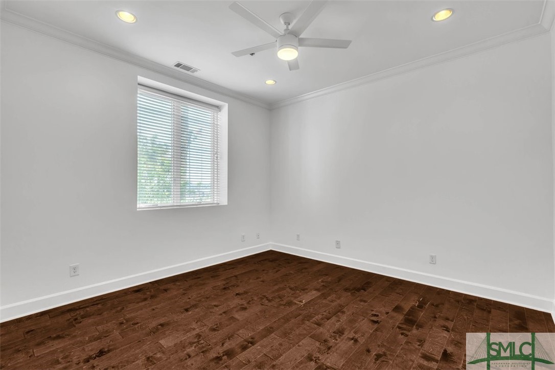 700 Wilmington Island Road, Unit 102 Savannah, GA 31410 - Photo 15 of 41 Primary Bedroom