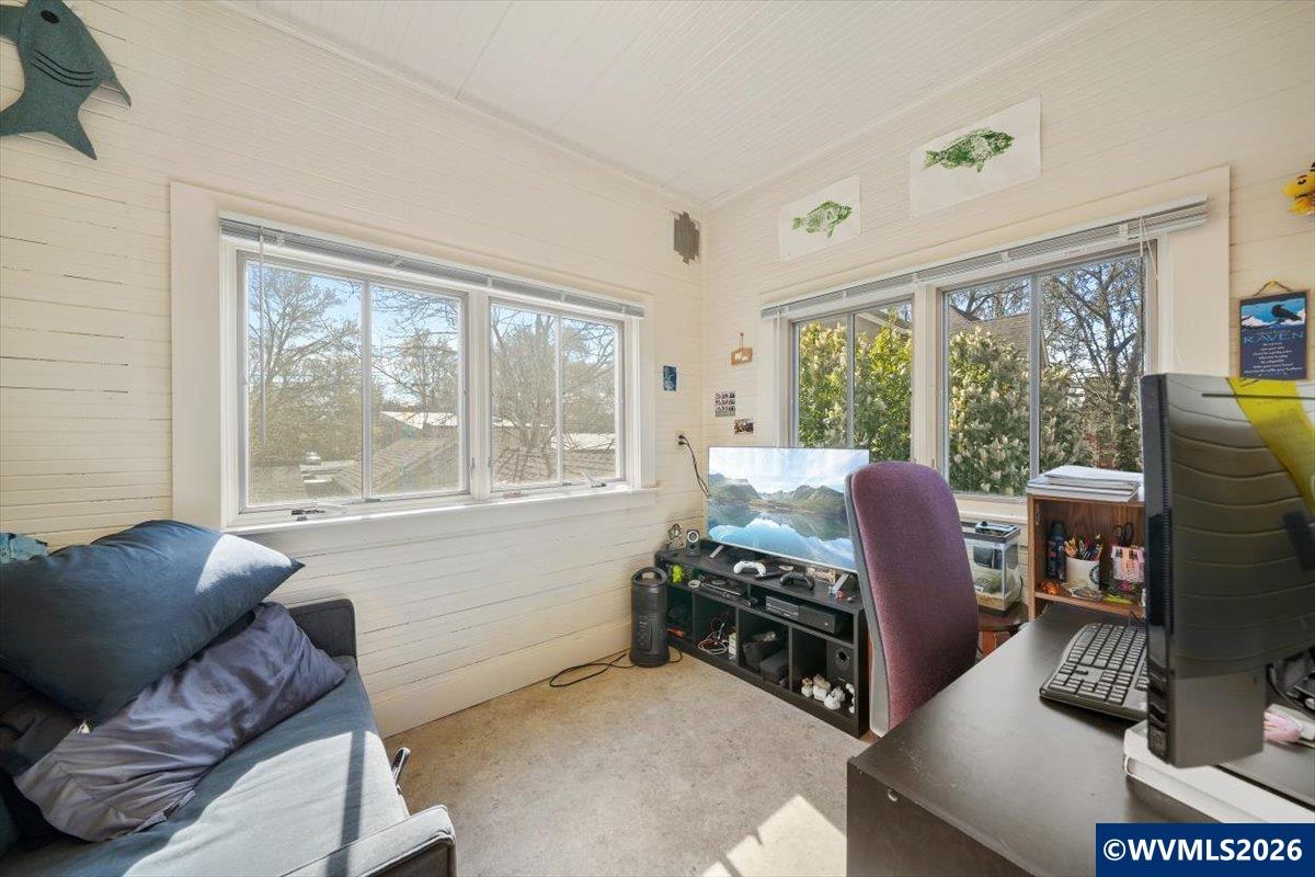 227 Southwest 7th Street Corvallis, OR 97333 - Photo 23 of 41