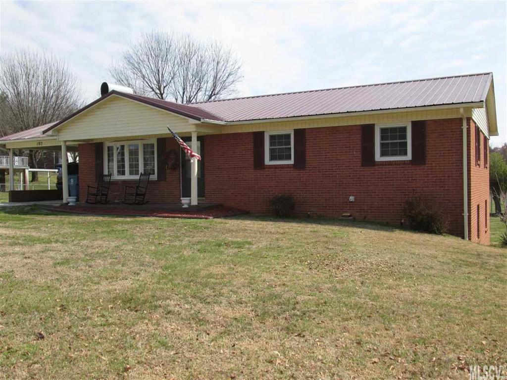 107 Pinewood Road Granite Falls, NC 28630 - Photo 1 of 19 Gallery Image 1
