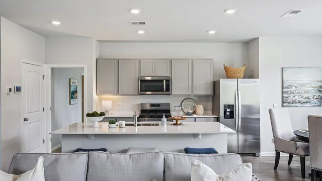 $599,990 | 6076 Eugene Drive, Smyrna, TN 37167