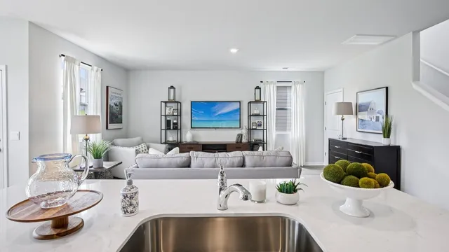 $599,990 | 6076 Eugene Drive, Smyrna, TN 37167