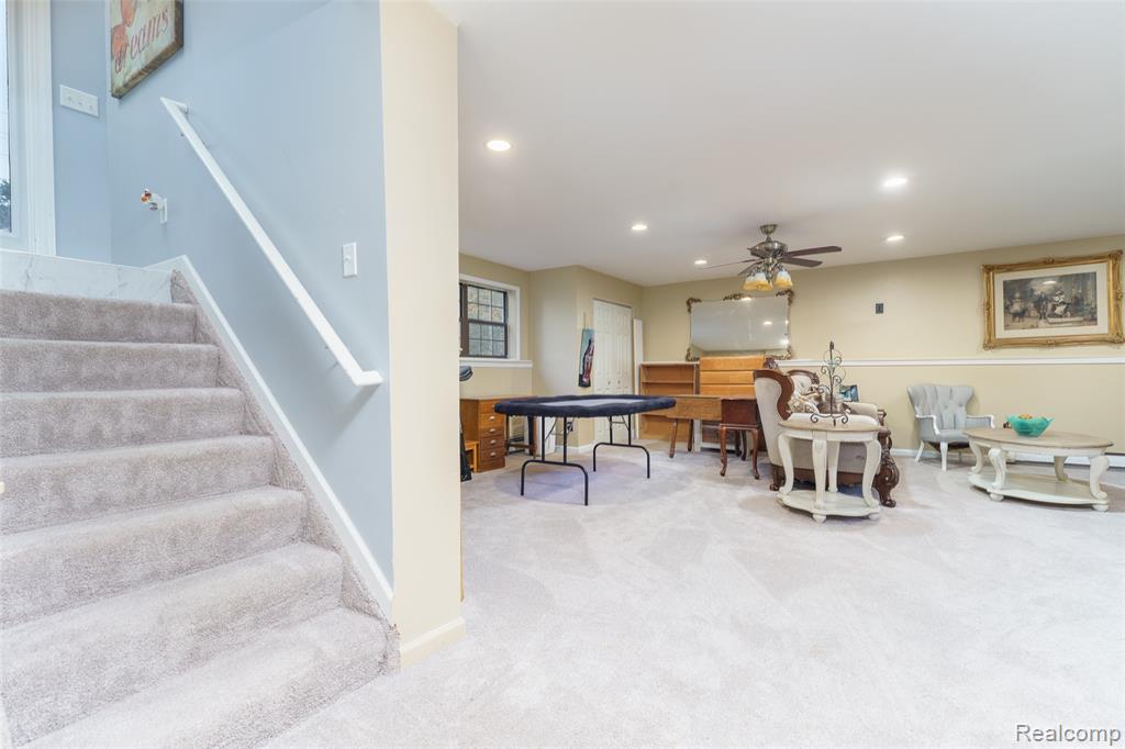 5670 North Fowlerville Road Fowlerville, MI 48836 - Photo 15 of 31 Gallery Image 15
