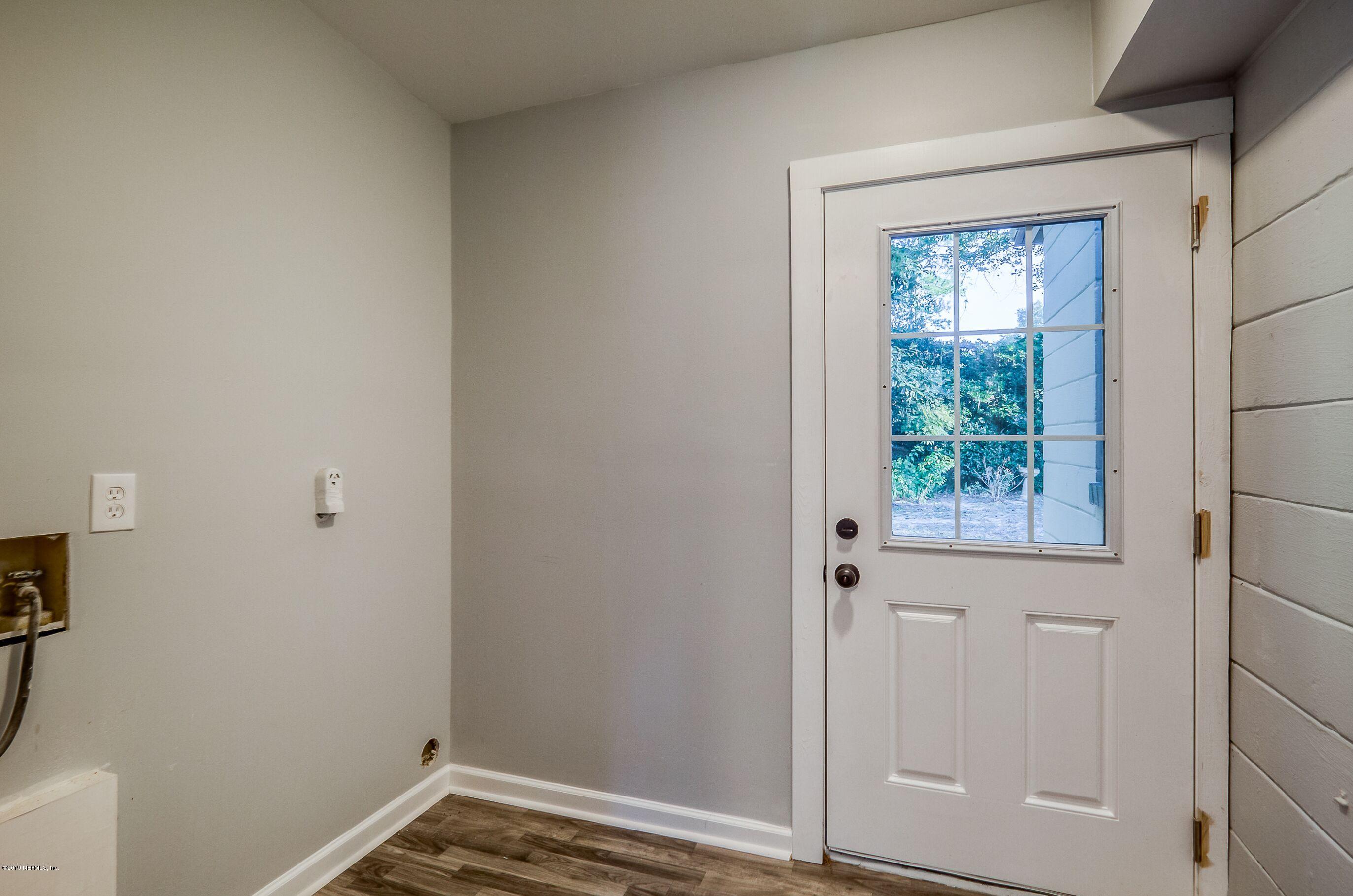 3825 Spring Park Road Jacksonville, FL 32207 - Photo 19 of 25 image00019