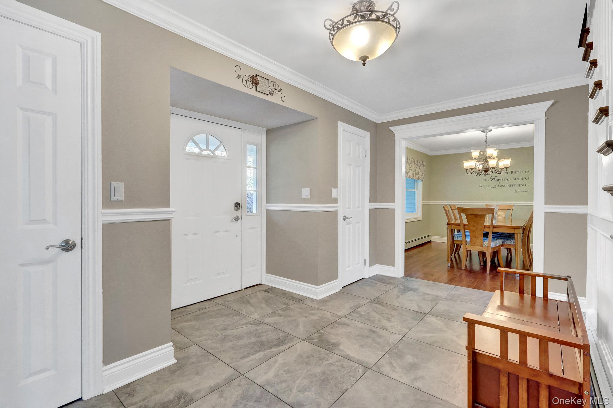 15 Wiigs Road Nesconset, NY 11767 - Photo 4 of 48 Gallery Image 4
