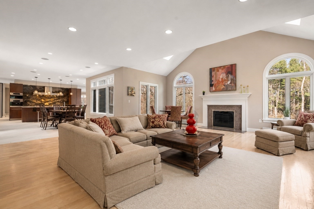 188 Glezen Lane Wayland, MA 01778 - Photo 5 of 39
