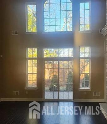 47 Abbey Road Tinton Falls, NJ 07753 - Photo 15 of 24