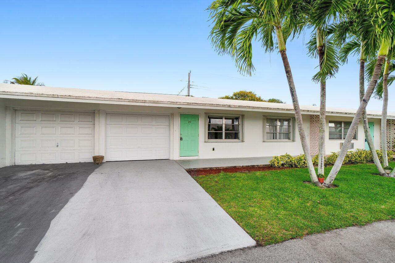 728 Ridge Road, Unit 20 Lantana, FL 33462 - Photo 2 of 28 beyc67b9e0e787424
