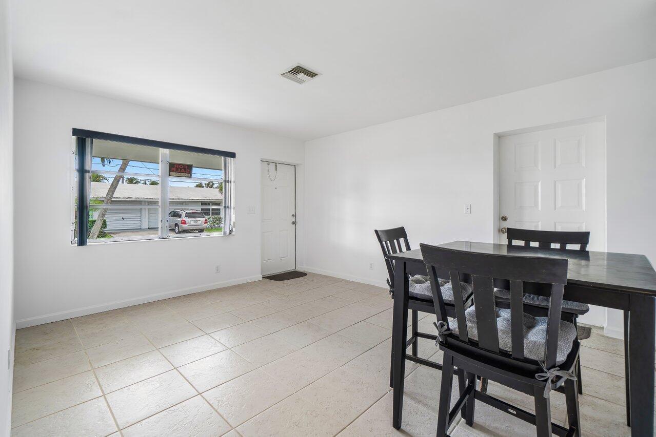 728 Ridge Road, Unit 20 Lantana, FL 33462 - Photo 7 of 28 beyc67b9e0fa931f3