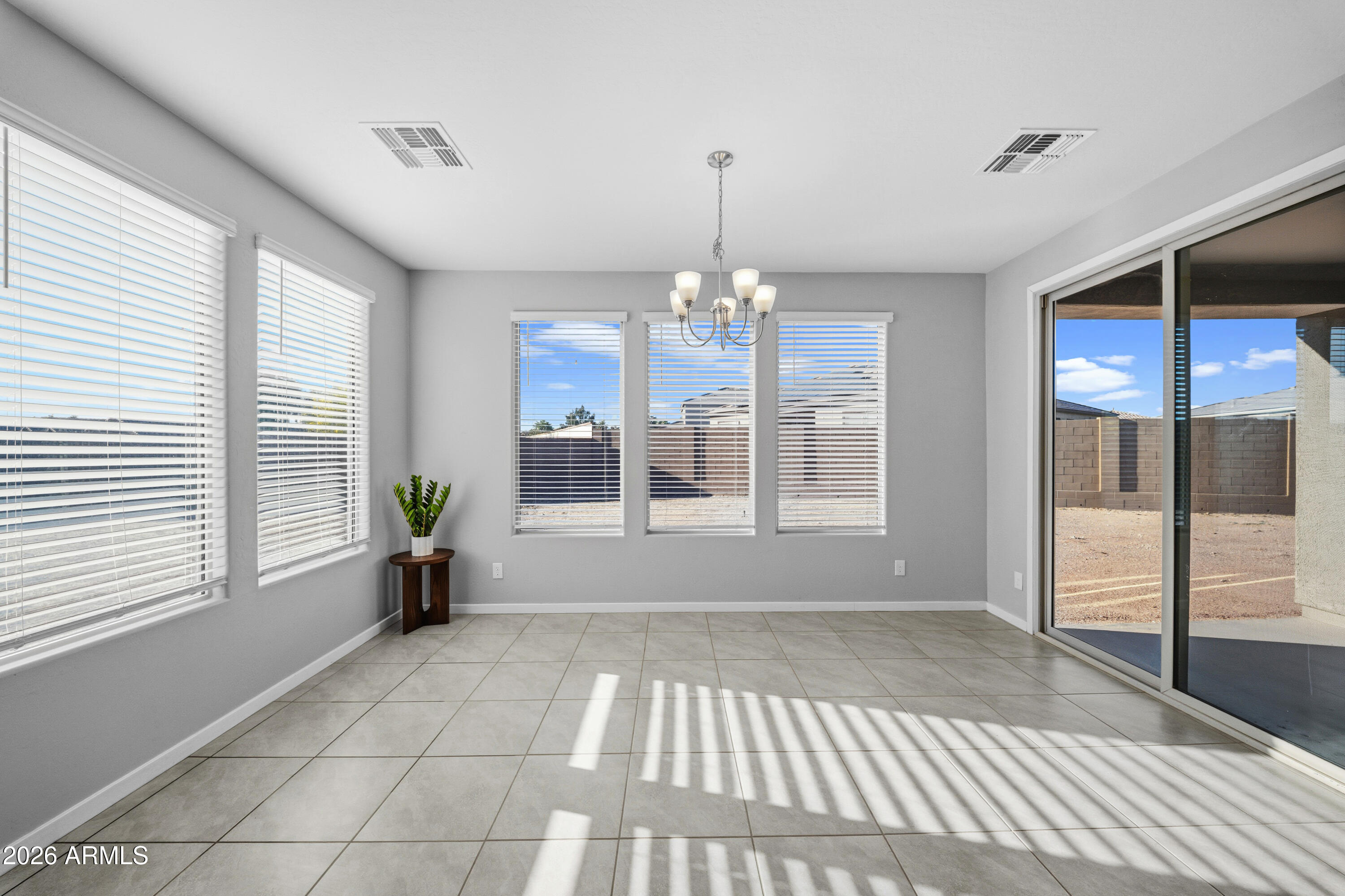 15754 West Madison Street Goodyear, AZ 85338 - Photo 13 of 35 DSC04435