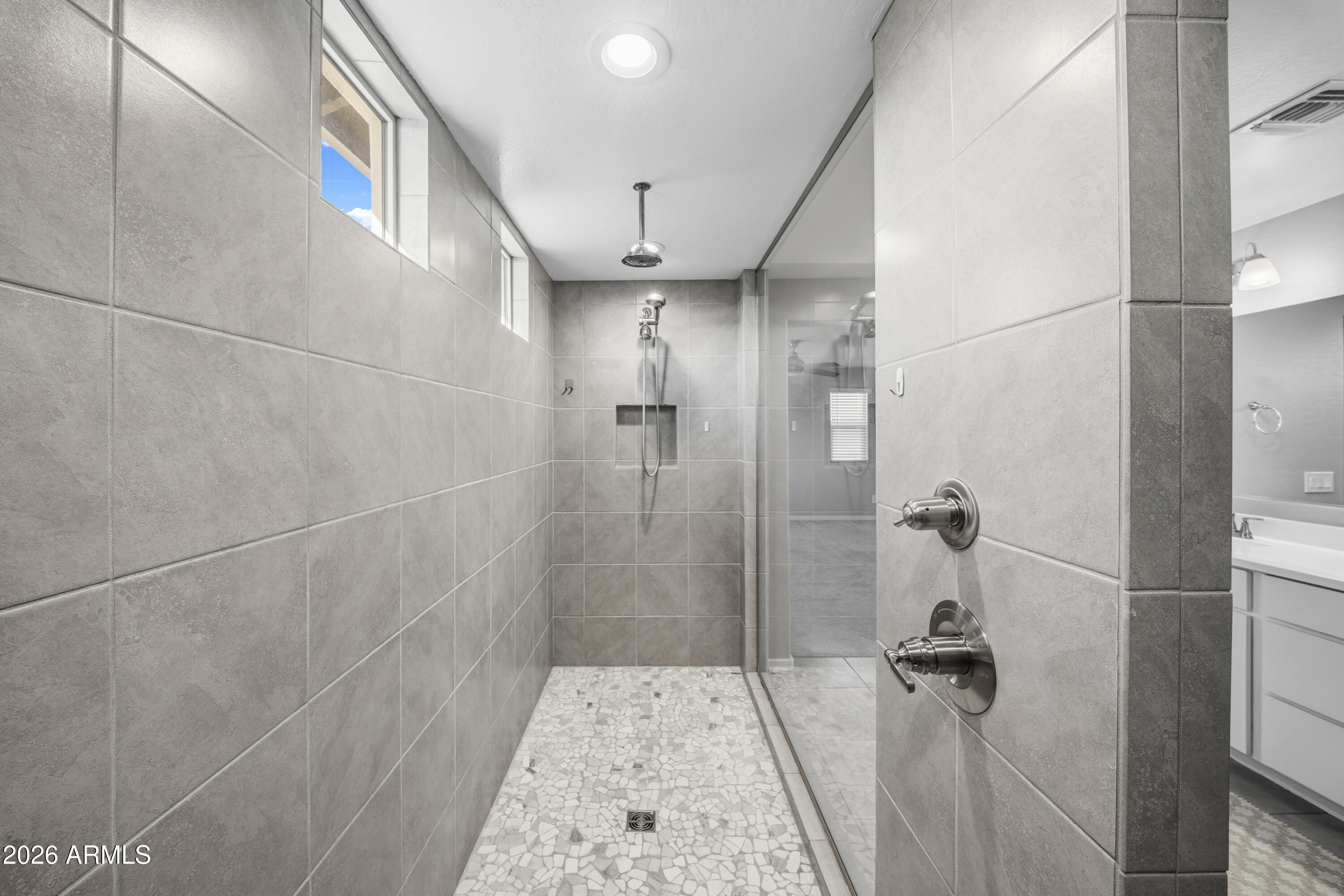 15754 West Madison Street Goodyear, AZ 85338 - Photo 18 of 35 DSC04486