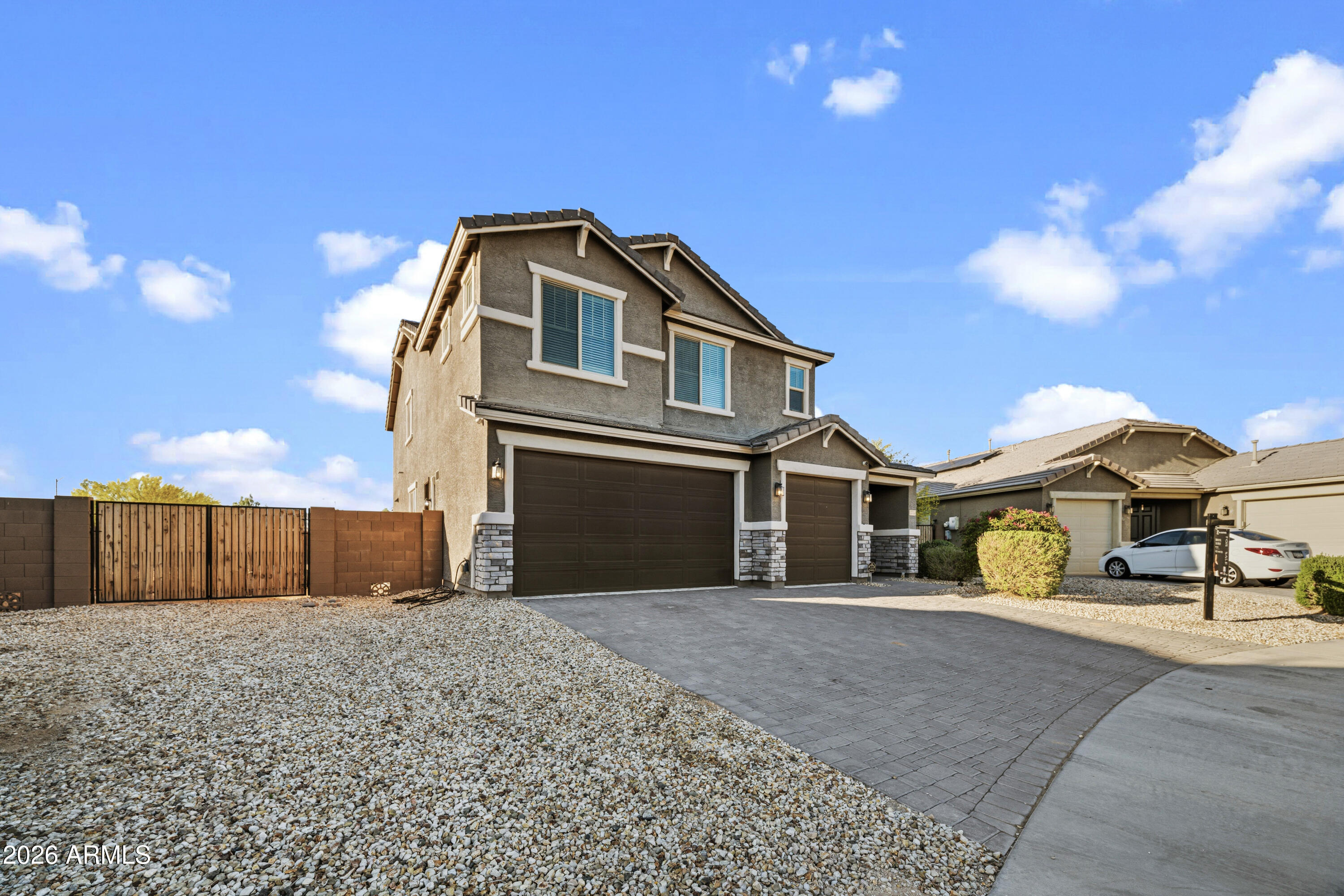 15754 West Madison Street Goodyear, AZ 85338 - Photo 2 of 35 DSC04513