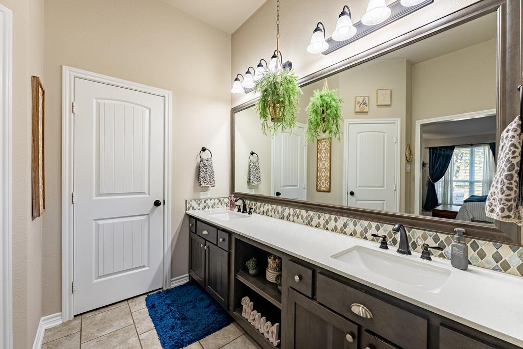2873 Ranch Road Fredericksburg, TX 78624 - Photo 22 of 58