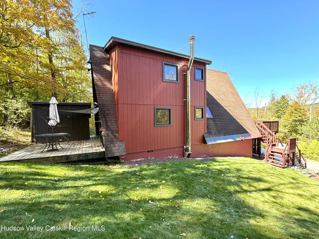 $485,000 | 89 Pine Lane, Hunter, NY 12442