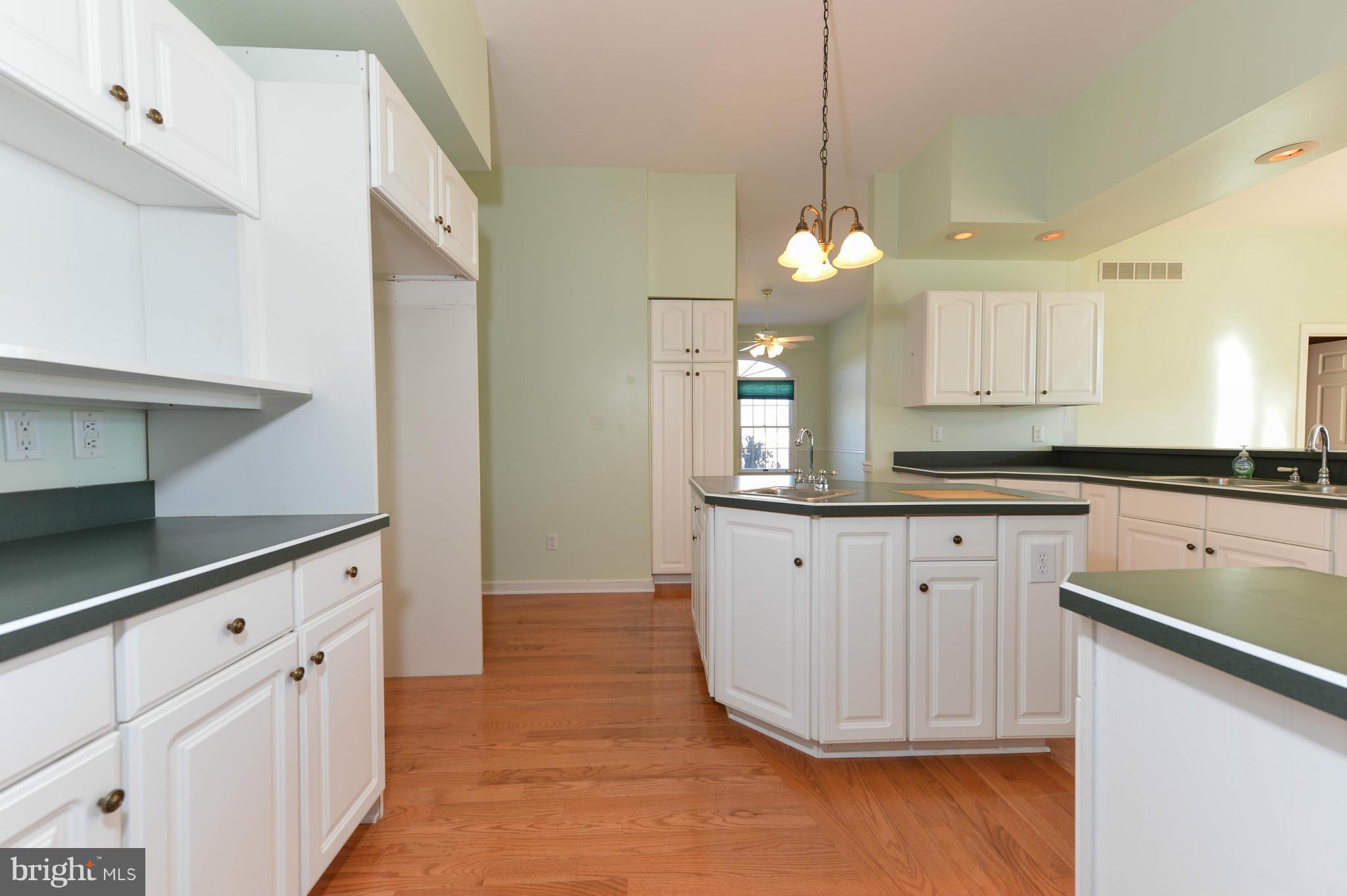 360 Christopher Road Warwick, MD 21912 - Photo 17 of 27 Kitchen