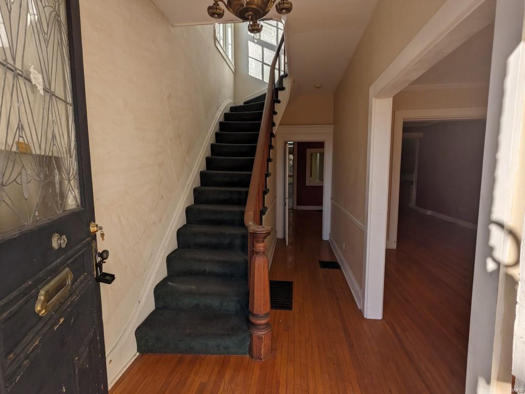 508 State Street Alton, IL 62002 - Photo 3 of 28