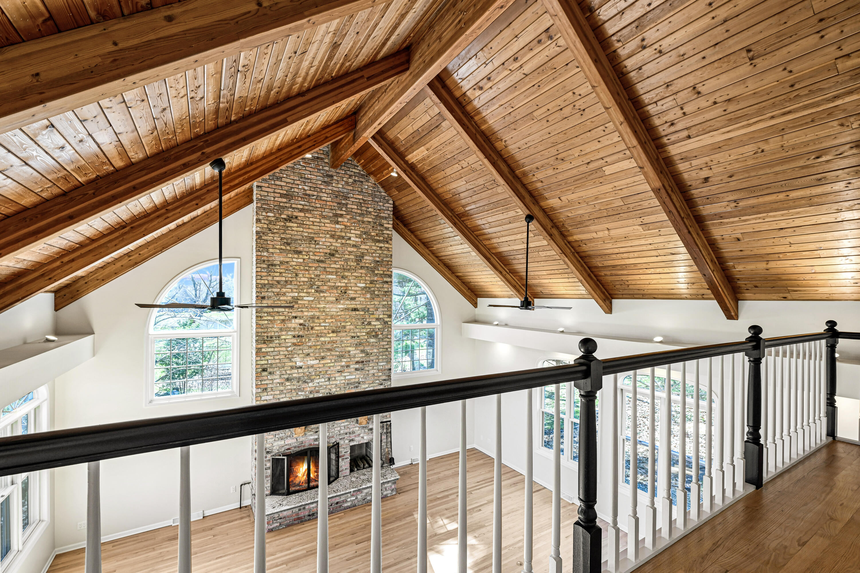 W277N3016 Rocky Point Road Pewaukee, WI 53072 - Photo 12 of 41 Cathedral ceiling