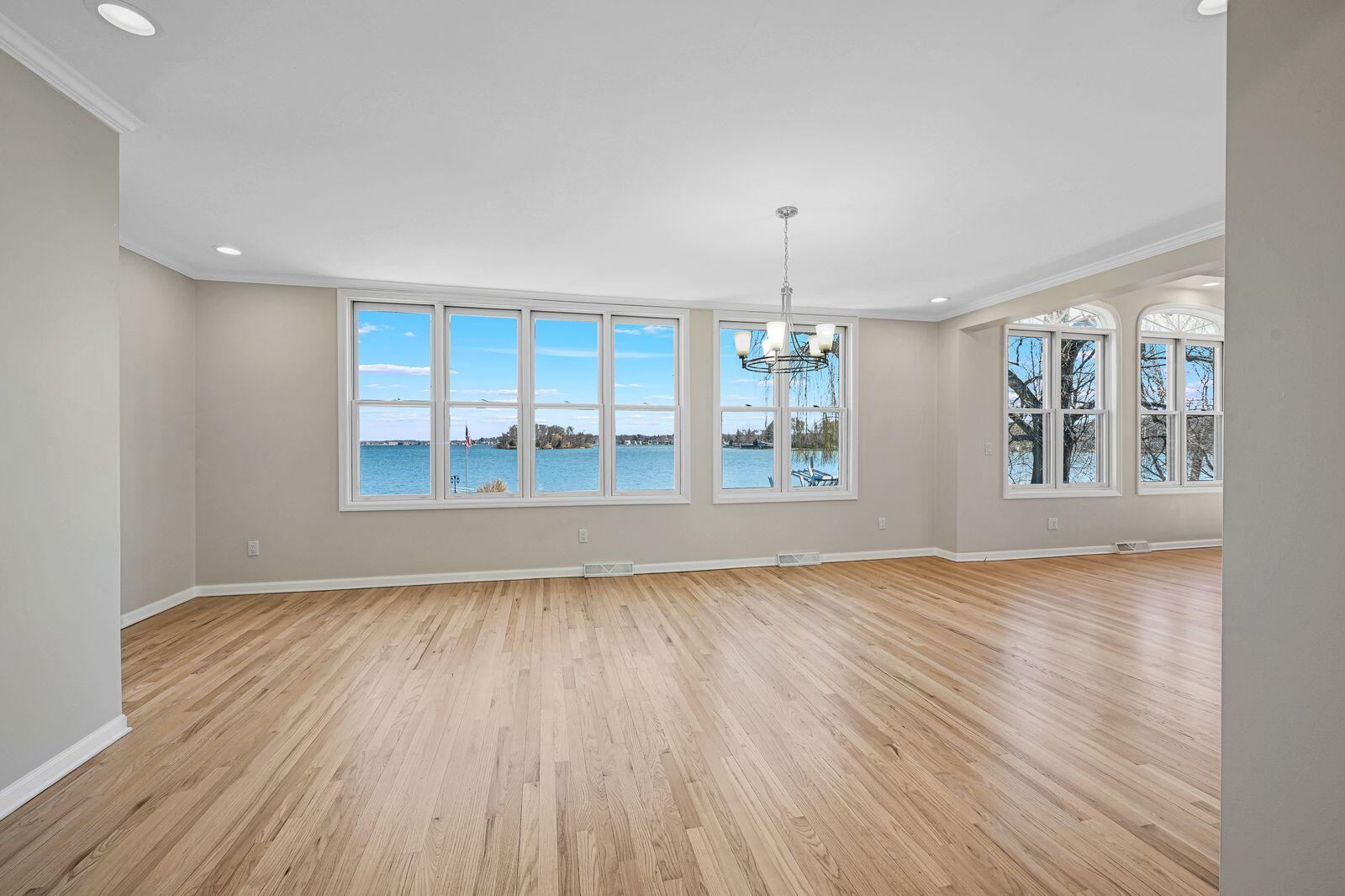 W277N3016 Rocky Point Road Pewaukee, WI 53072 - Photo 14 of 41 Dining Room