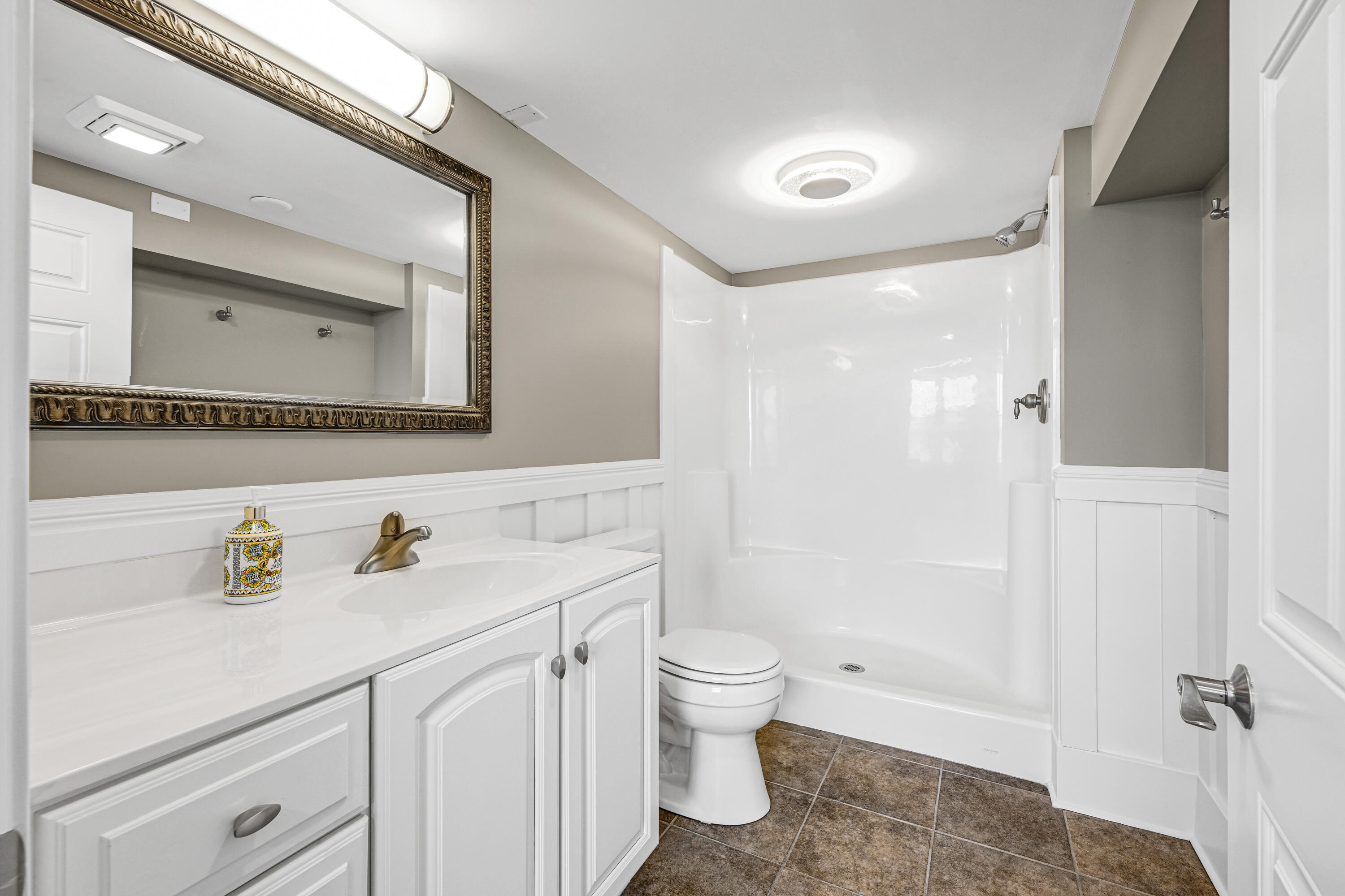 W277N3016 Rocky Point Road Pewaukee, WI 53072 - Photo 39 of 41 Walk out Lower Level Full Bath