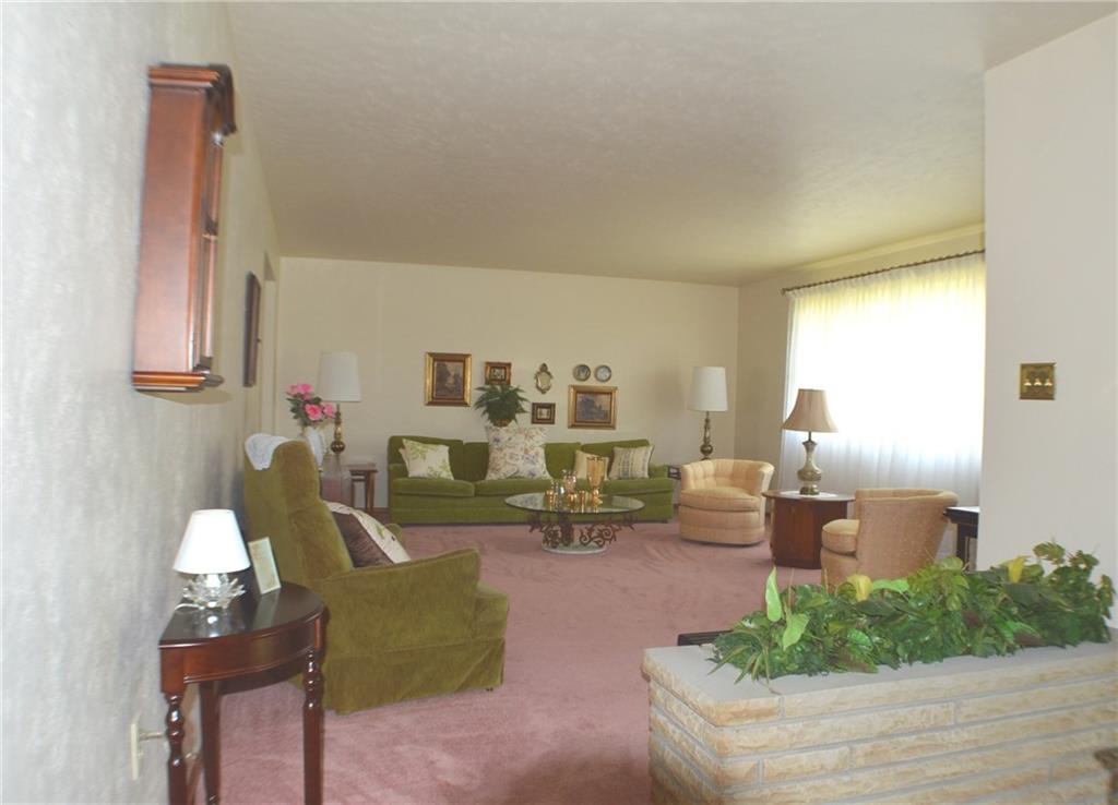 1205 Hillcrest Road Monongahela, PA 15063 - Photo 3 of 19 Gallery Image 3