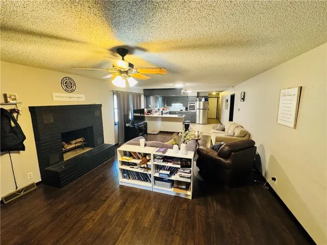 $189,000 | 719 West 2nd Street, Pittsburg, KS 66762