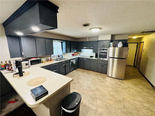 $189,000 | 719 West 2nd Street, Pittsburg, KS 66762