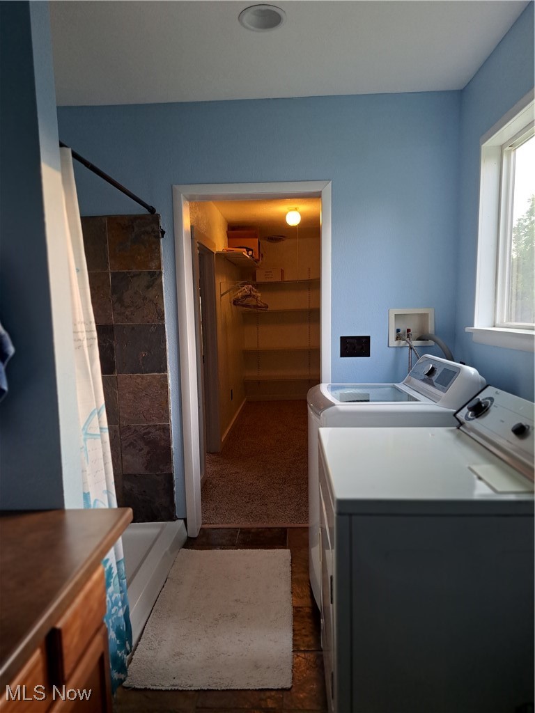 49197 John Tomcho Road Cumberland, OH 43732 - Photo 45 of 50 Laundry area in master bathroom