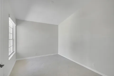 $399,950 | 7075 Vía Genova, Delray Beach, FL 33446