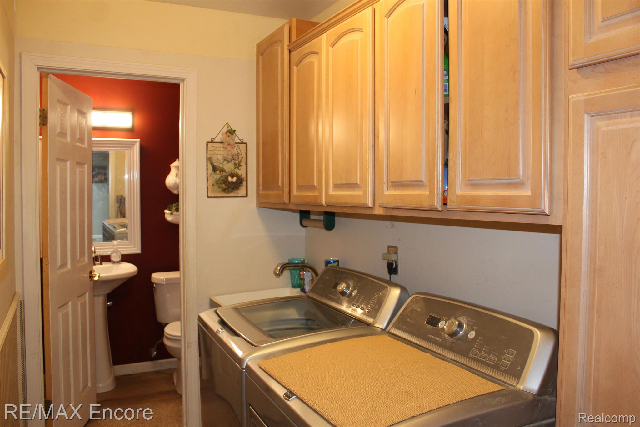 2619 Pine Ridge Road West Bloomfield, MI 48324 - Photo 26 of 32
