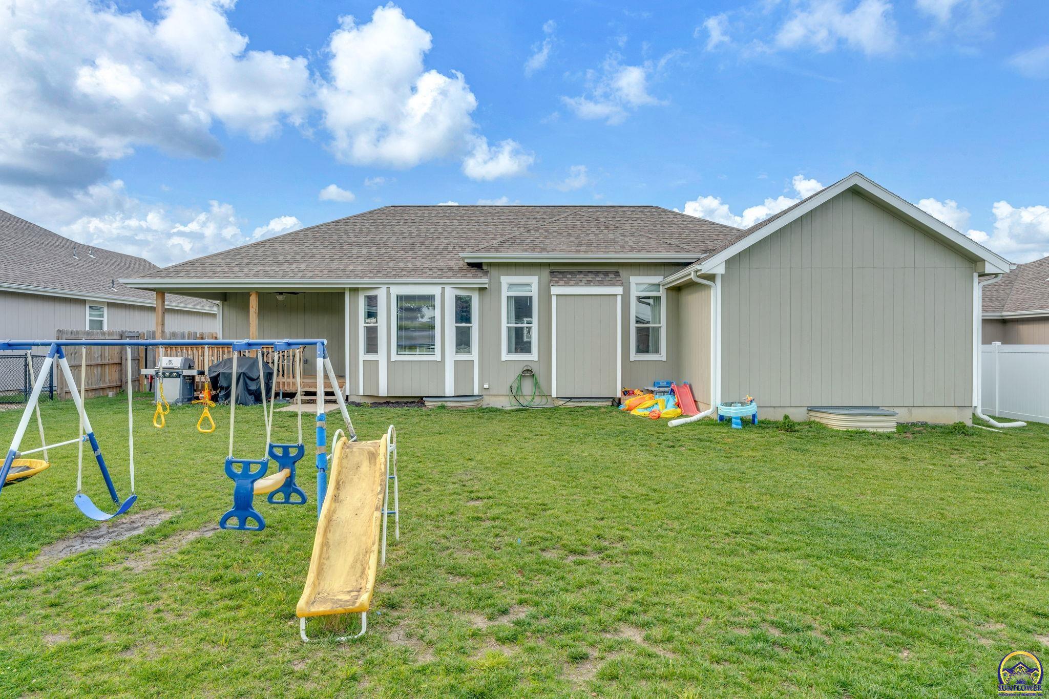 3319 Southwest 44th Street Topeka, KS 66610 - Photo 42 of 54