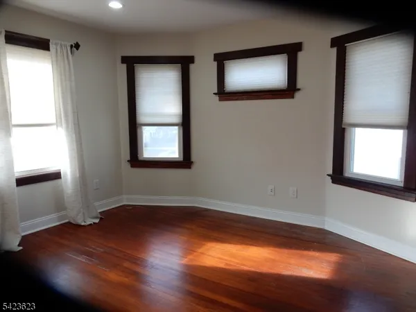 $5,600 | 418 Washington Street, Westfield, NJ 07090