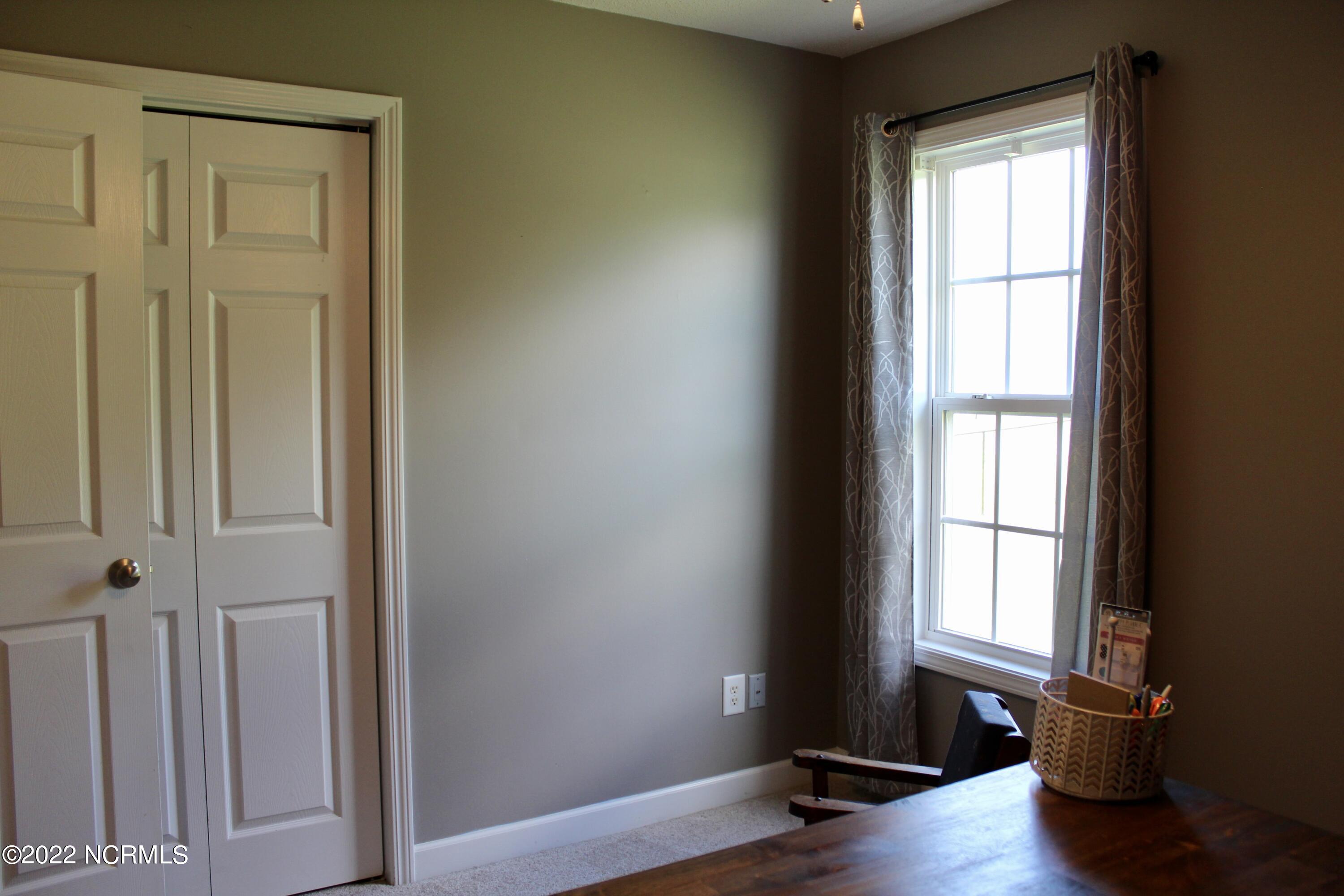 248 Roberts Place Carthage, NC 28327 - Photo 14 of 25 3rd bedroom