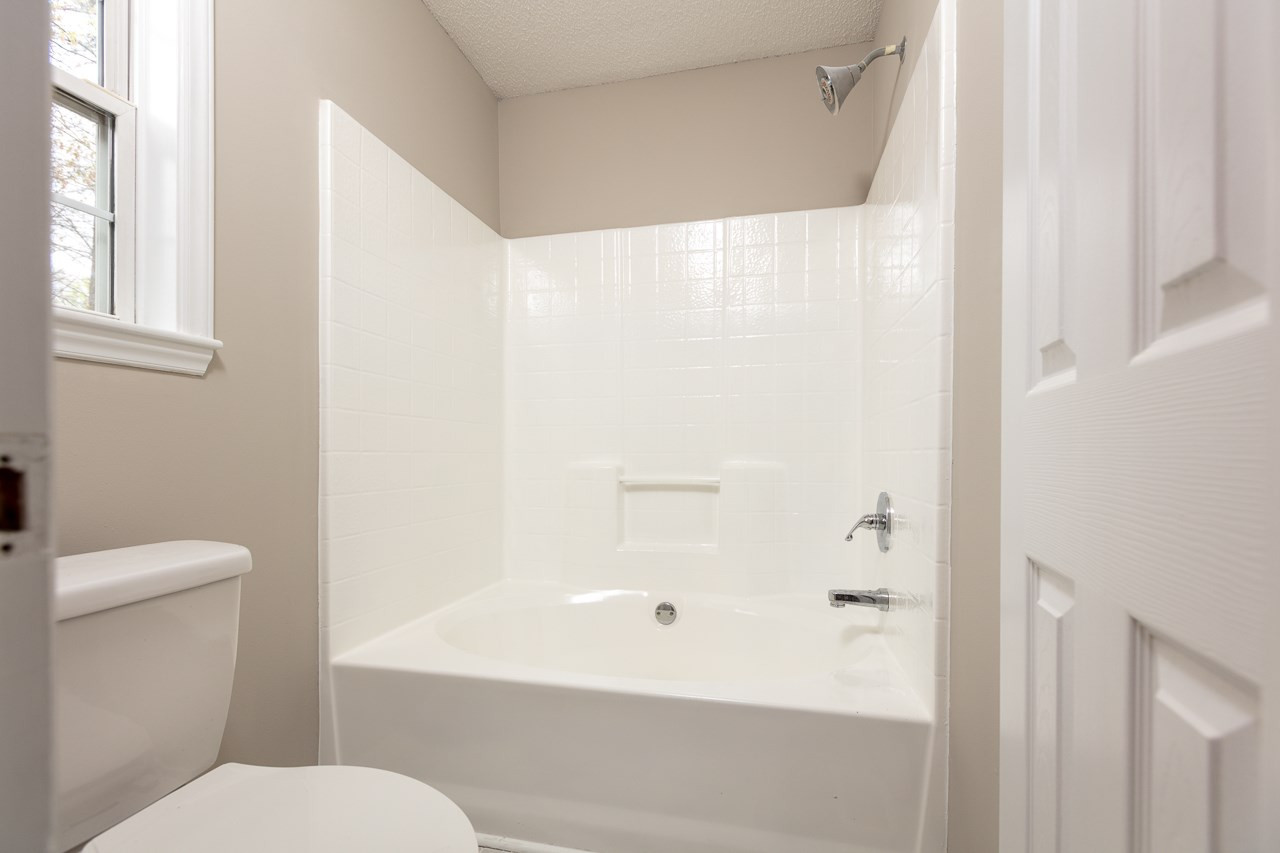 4616 Sinclair Drive Raleigh, NC 27616 - Photo 8 of 10 Photo 8