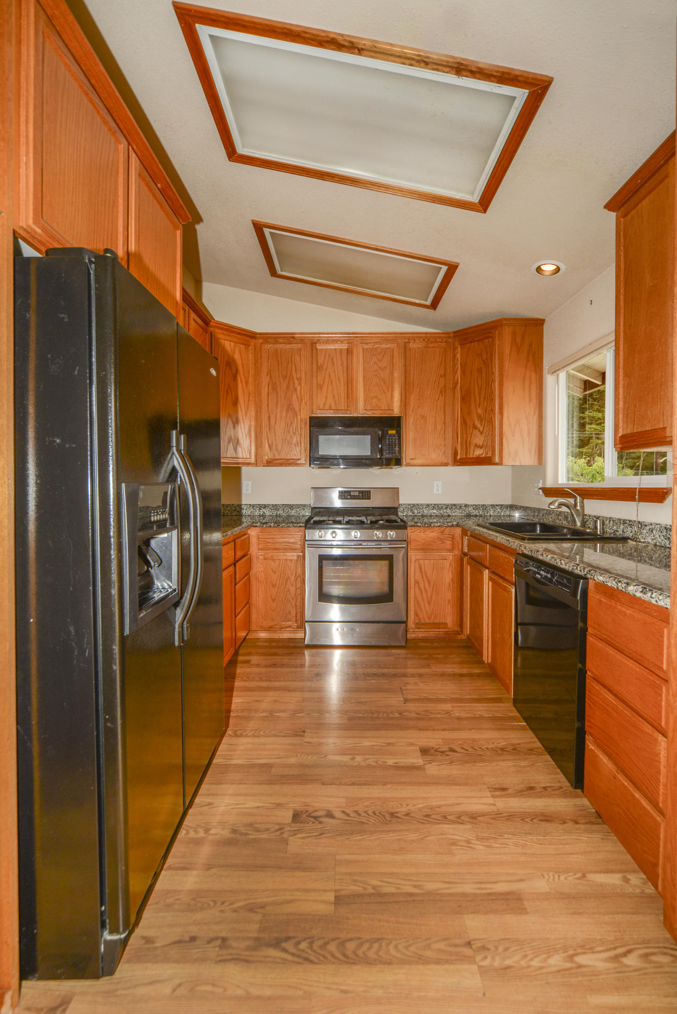 6510 Bell Terrace Road Eureka, CA 95503 - Photo 3 of 30