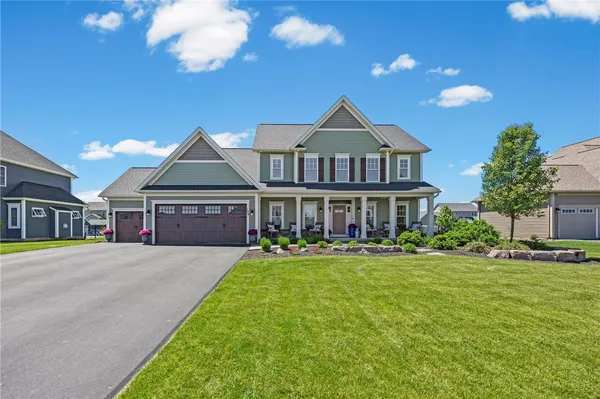 $649,900 | 199 Forest Glen Drive, Greece, NY 14468