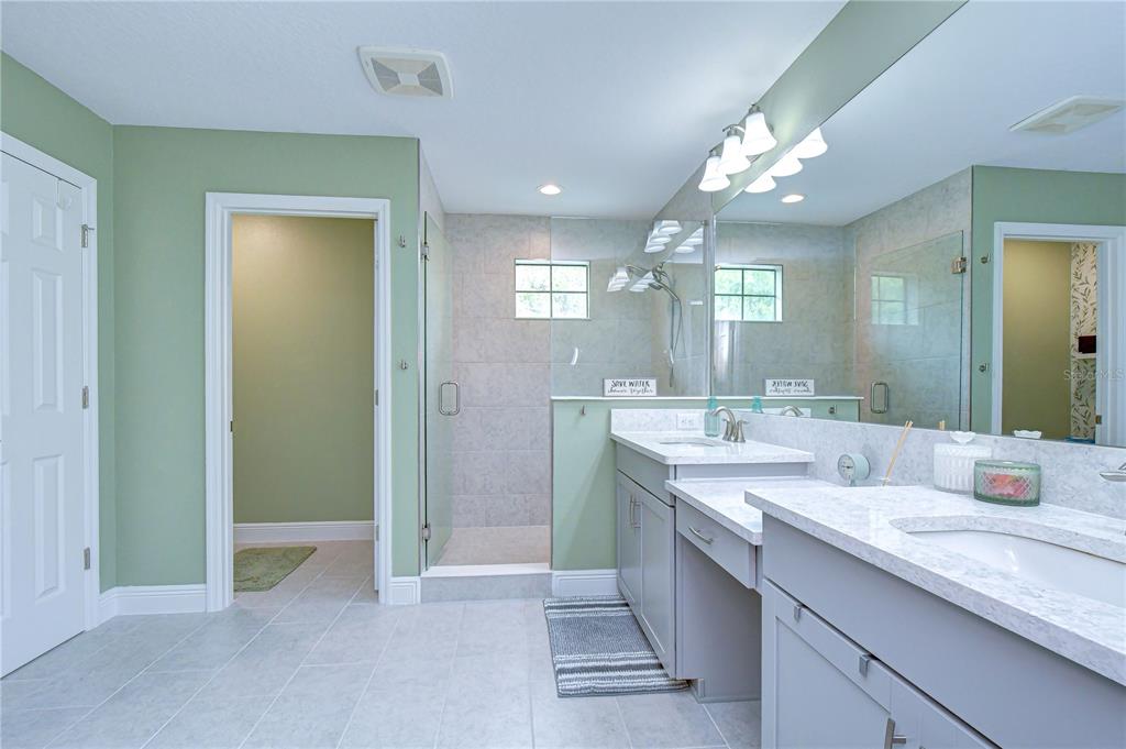 14710 Horse Trot Road Lithia, FL 33547 - Photo 25 of 44