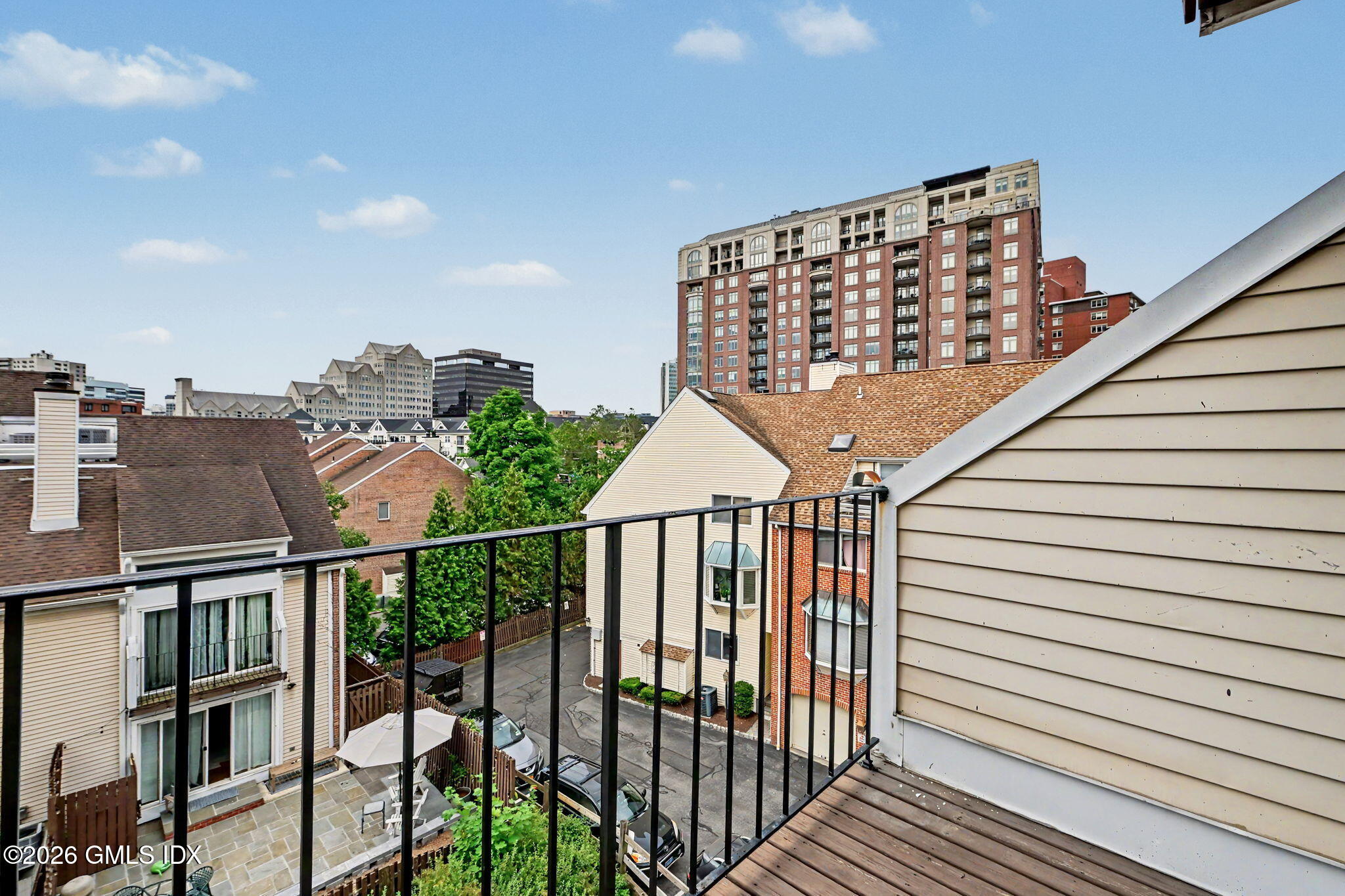 21 Highland Road, Unit 21 Stamford, CT 06901 - Photo 5 of 19 Deck with Gorgeous City Views