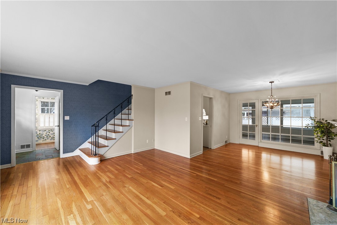 2858 Coventry Road Cleveland, OH 44120 - Photo 5 of 37