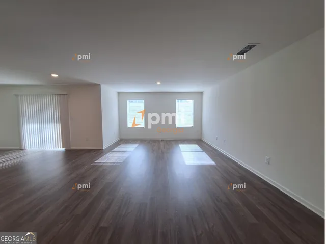 $2,275 | 313 Gazebo Drive, Bonaire, GA 31005