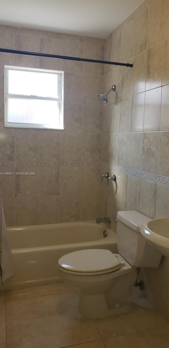 9835 Southwest 56th Street Miami, FL 33165 - Photo 18 of 23