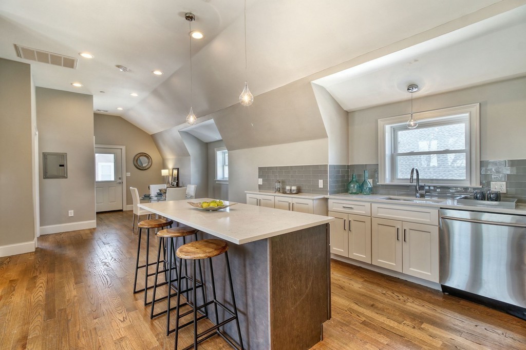 10 Sagamore Street, Unit 2 Boston, MA 02125 - Photo 8 of 25