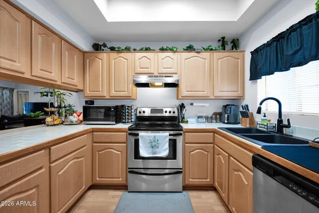 $165,000 | 11666 North 28th Drive, Unit 152, Phoenix, AZ 85029