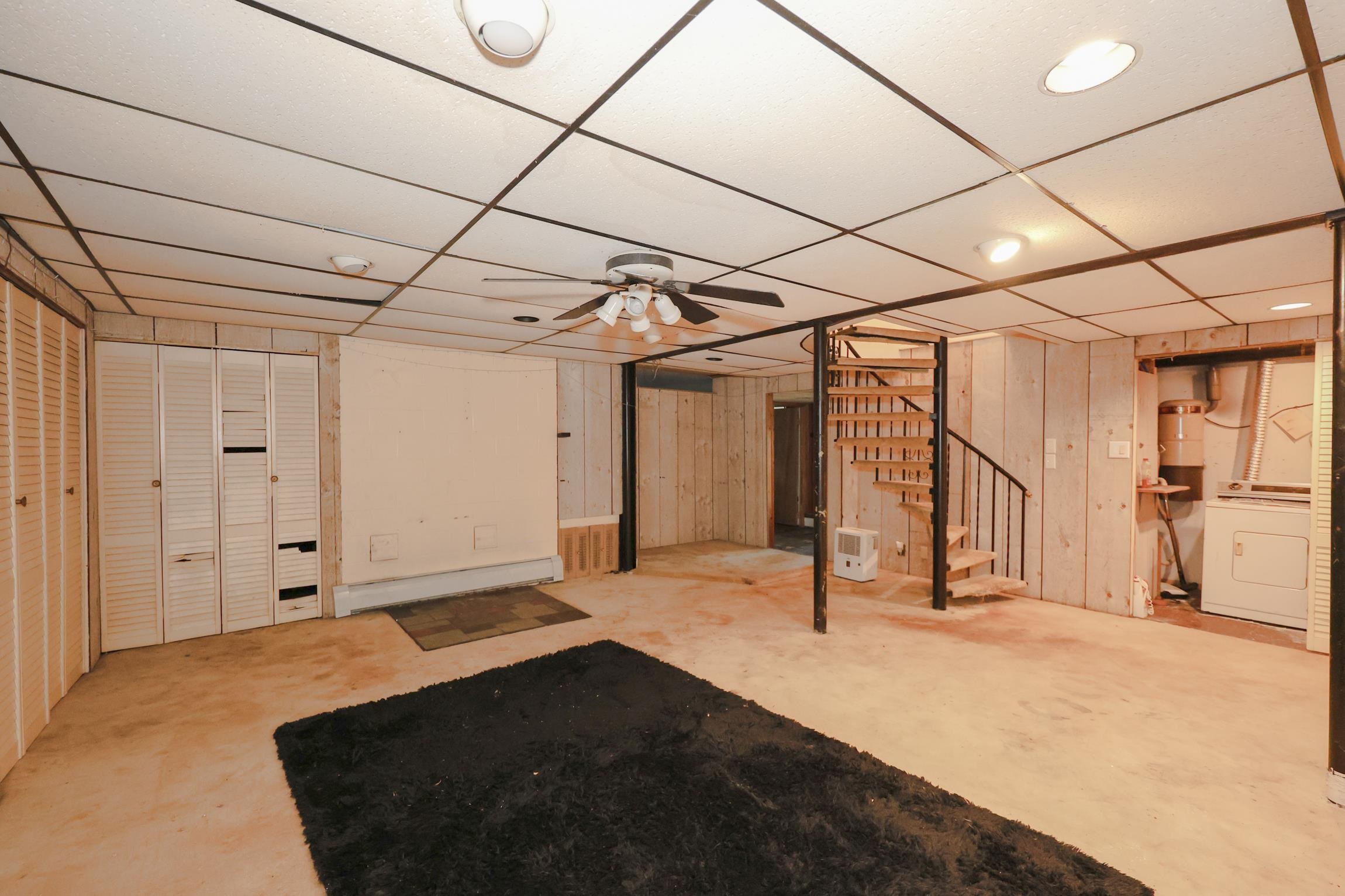 755 Mammoth Road Manchester, NH 03104 - Photo 15 of 28